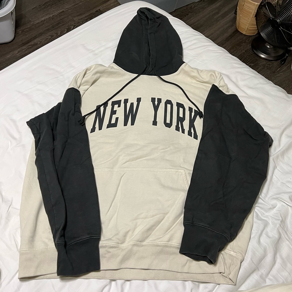 Brandy Melville “New York” Hoodie